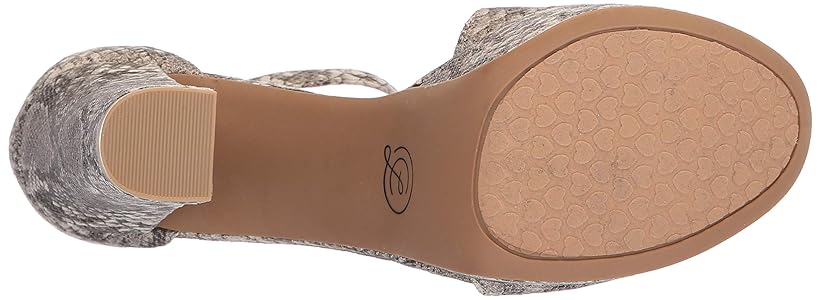 Amazon.com | Chinese Laundry Women's Avenue 2 Heeled Sandal